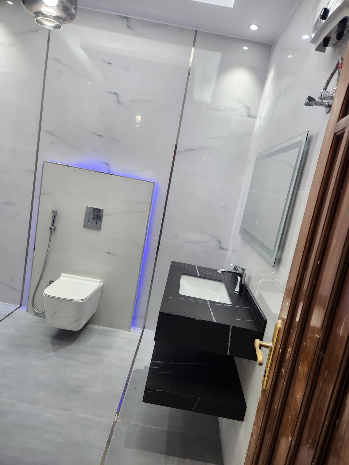 تركيب بلاط حمامات جدة